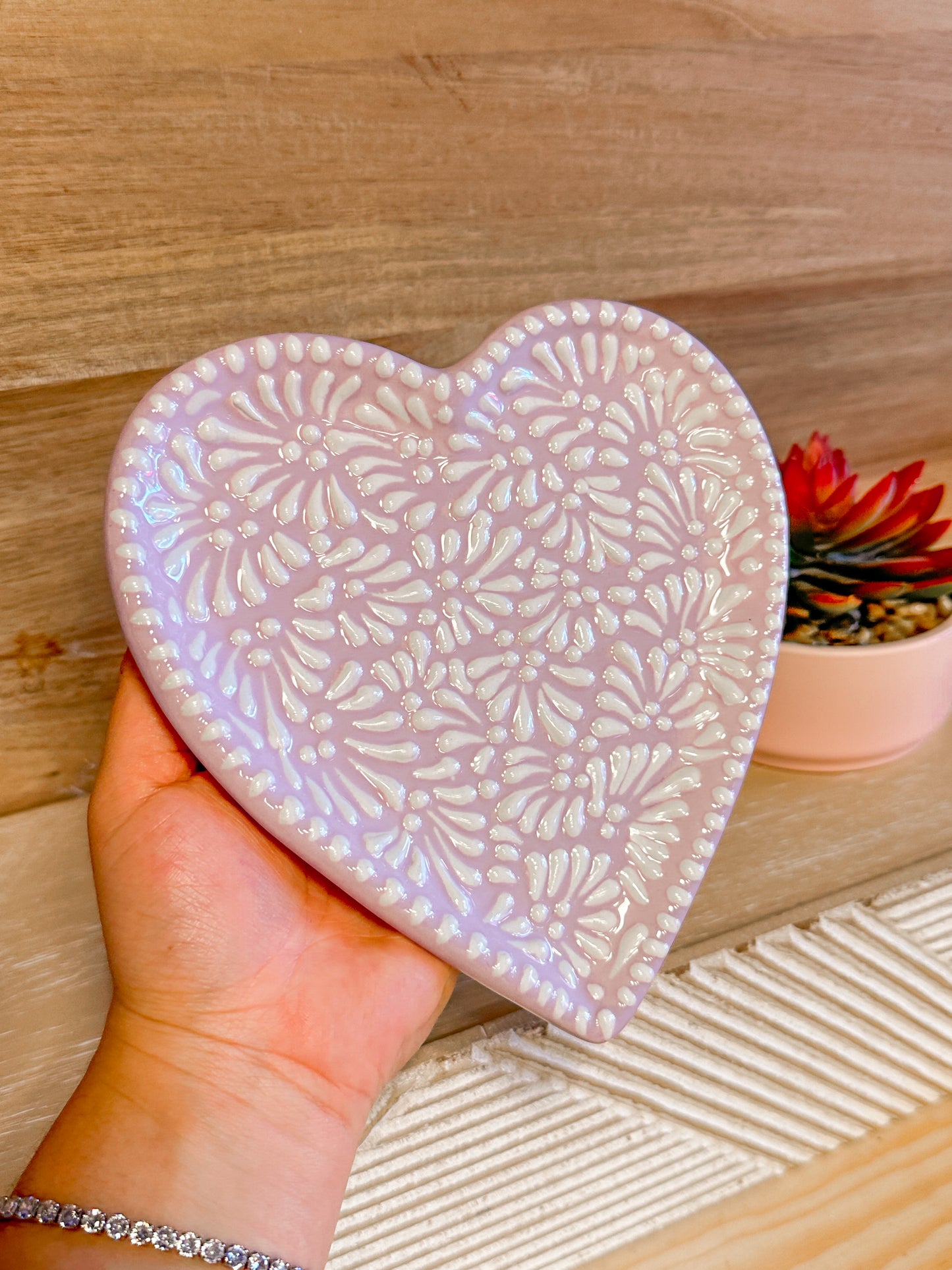 Talavera Heart Plate (Purple & White)