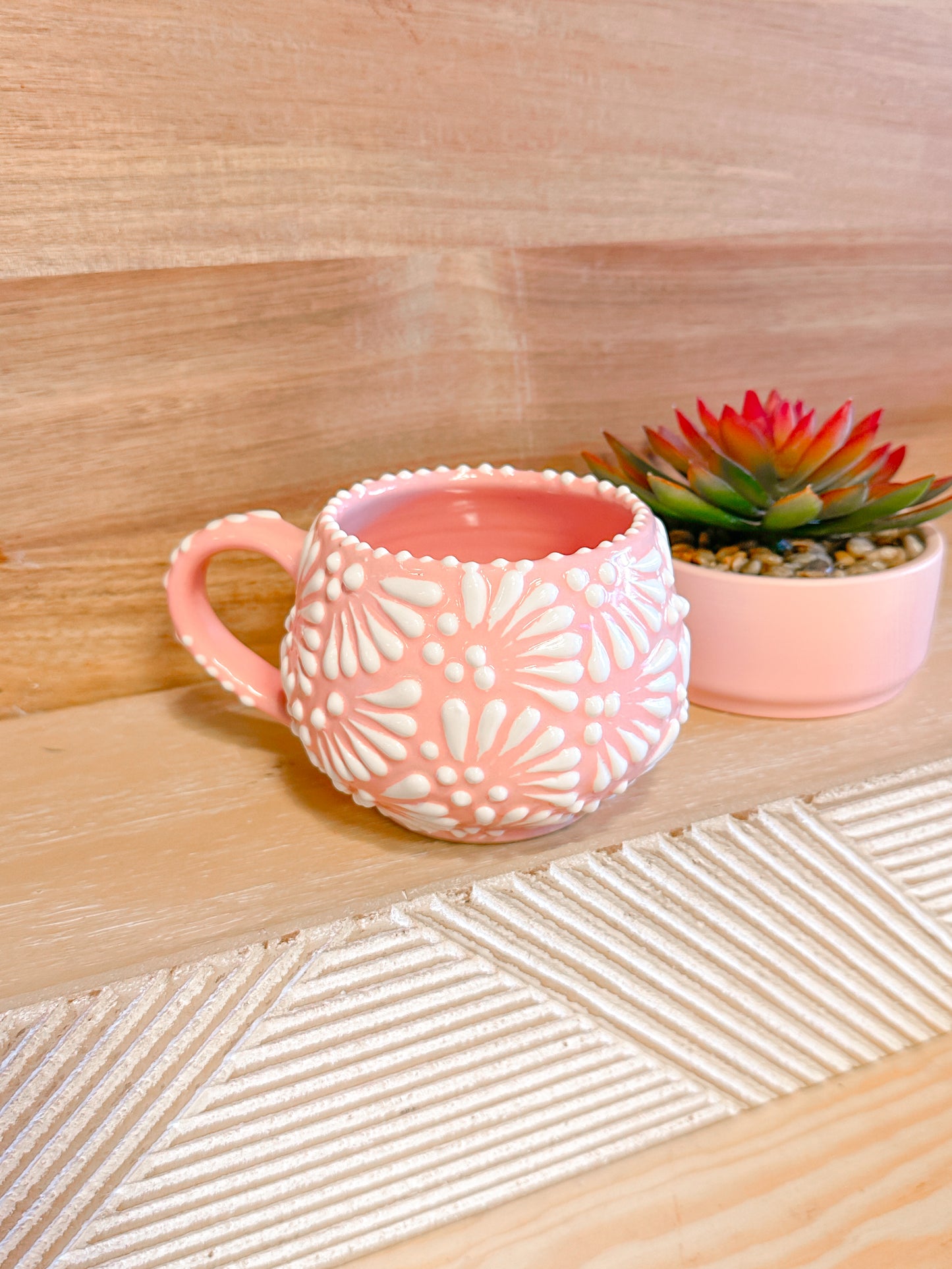 Talavera Low Regular Mug (Pink & White)