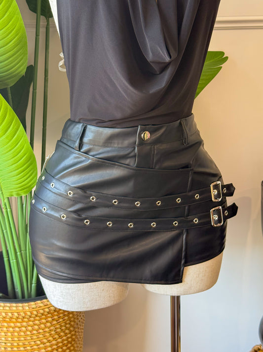 Sin Miedo Skort Black