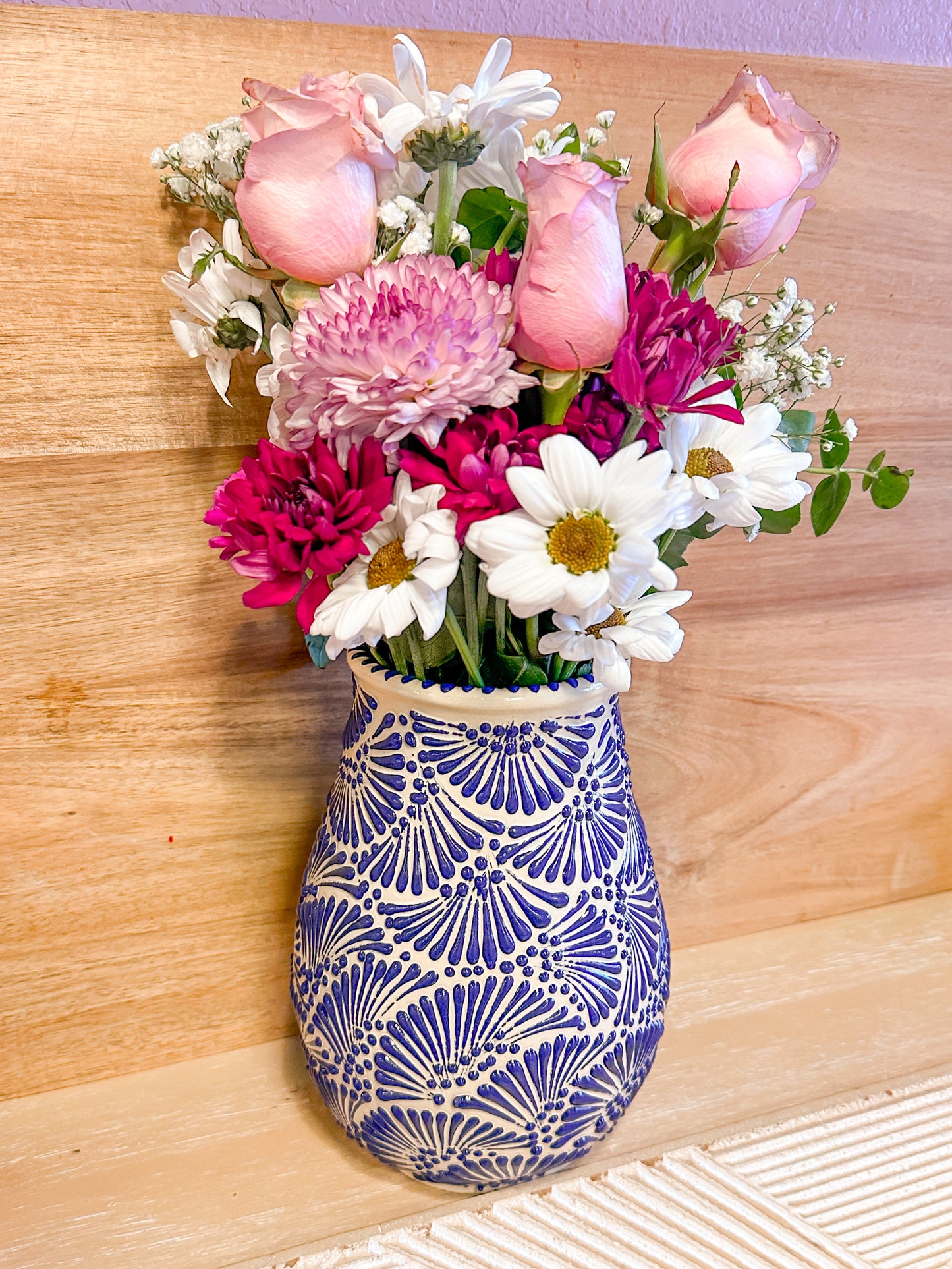 Talavera Medium Vase Style 1 (Blue & Cream)