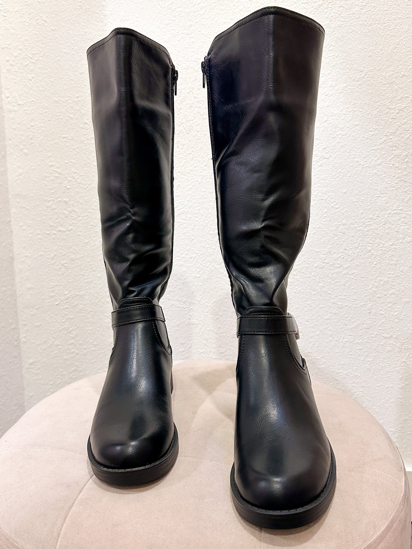 Leslie Boots