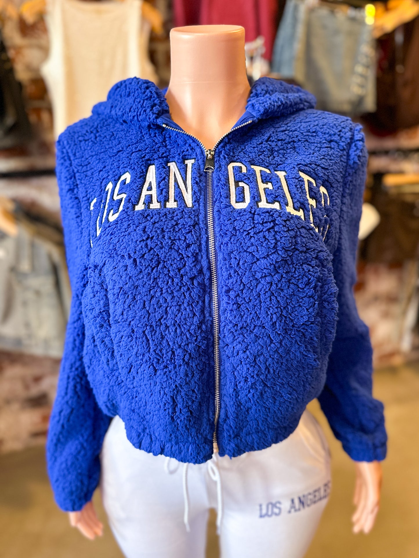 Los Angeles Set (Blue Sweater)