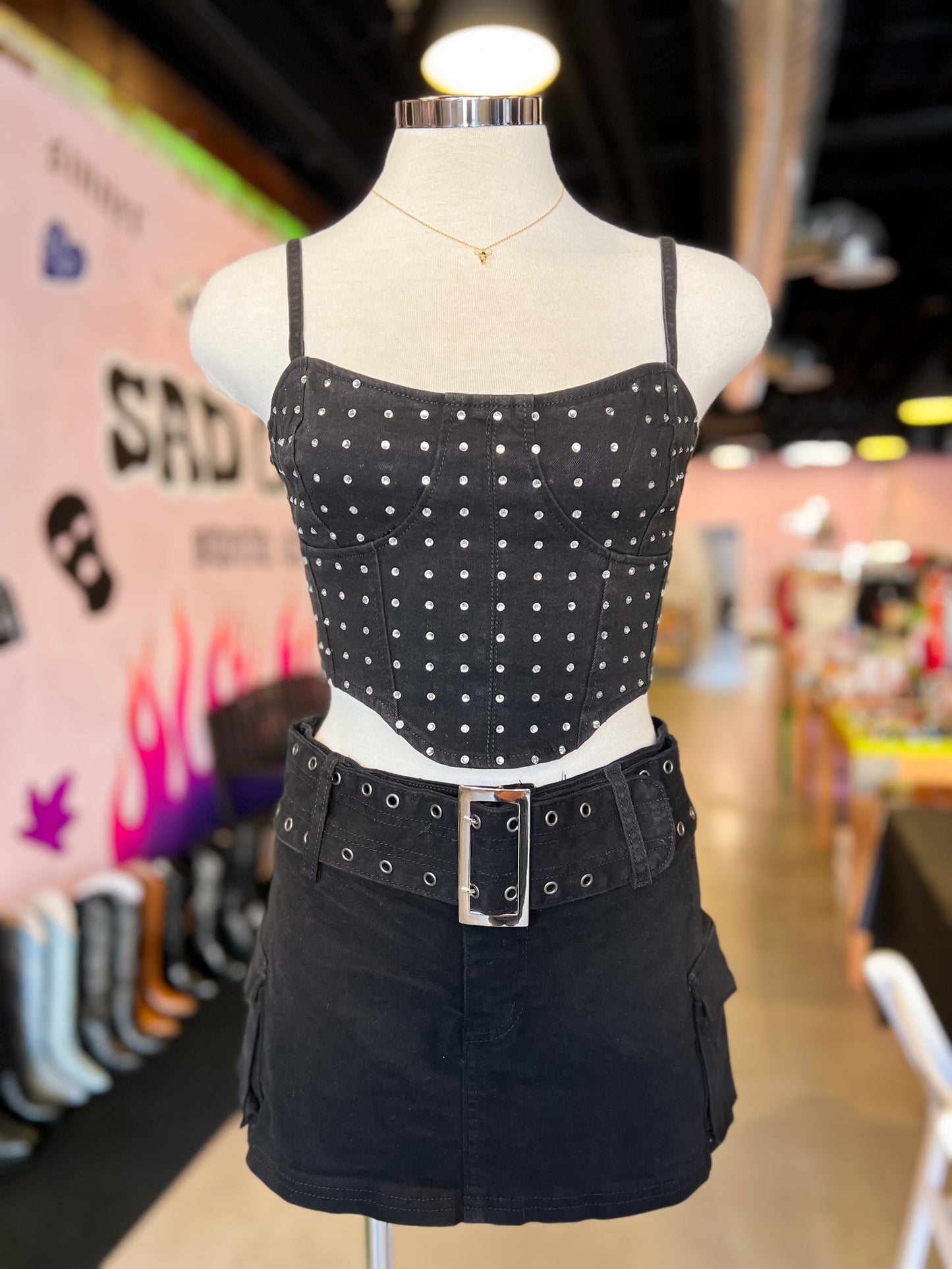 Top Anissa (azul y negro)