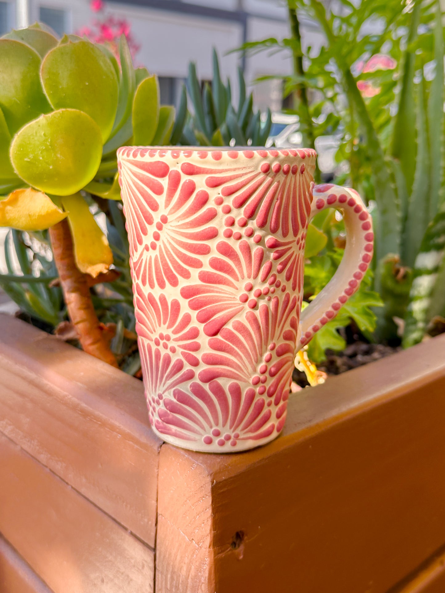 Talavera Tumbler With Handle (Dusty Rose & Cream)