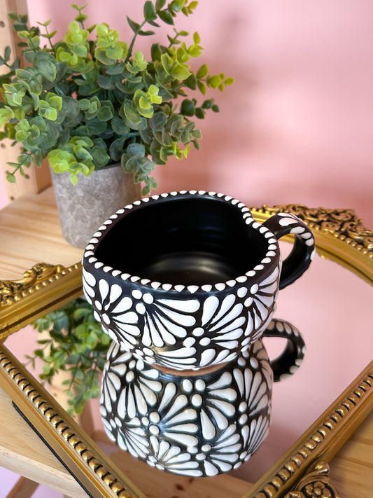 Talavera Large Heart Mug (Black & White)