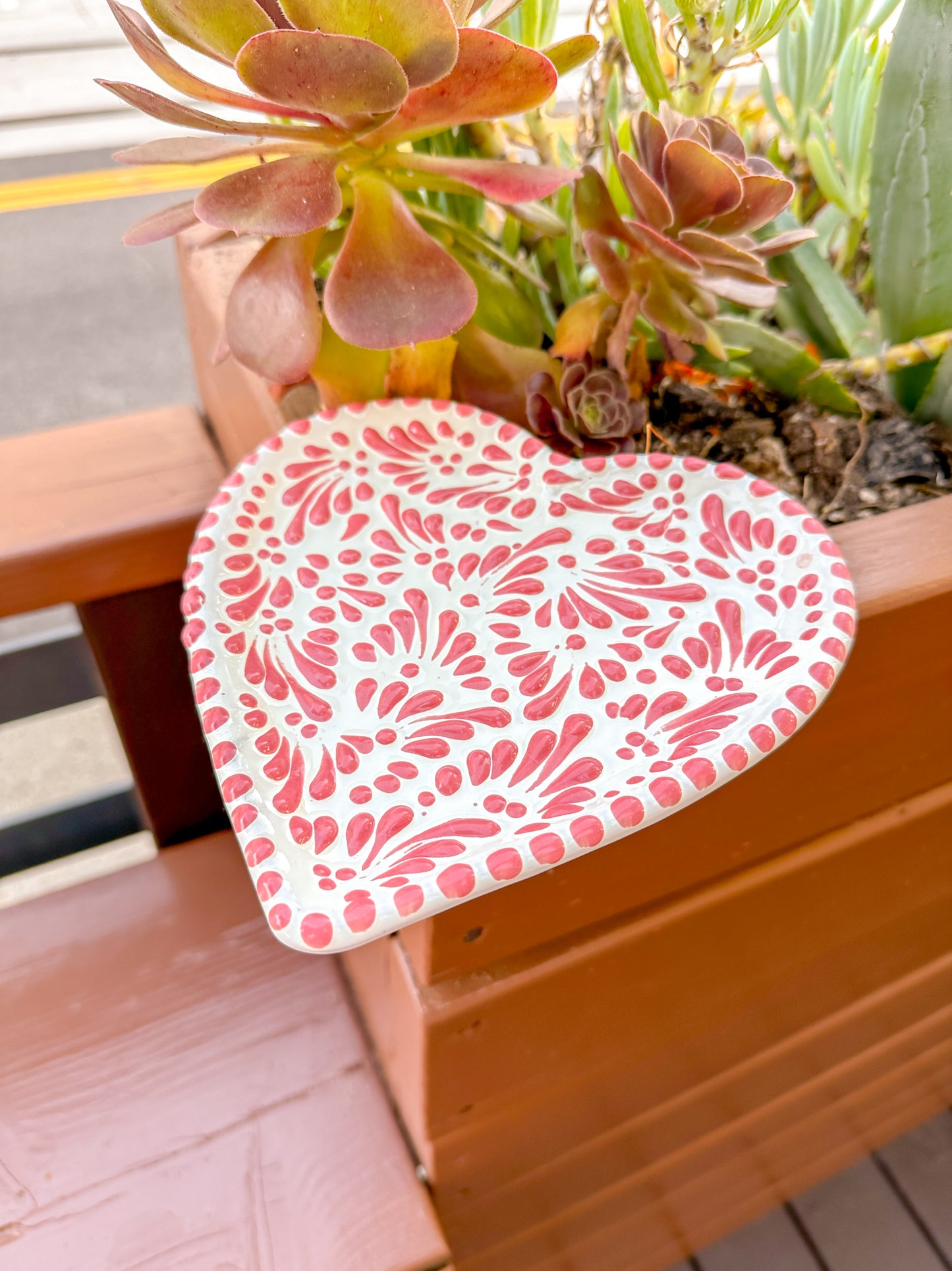 Talavera Heart Plate (Dusty Rose)