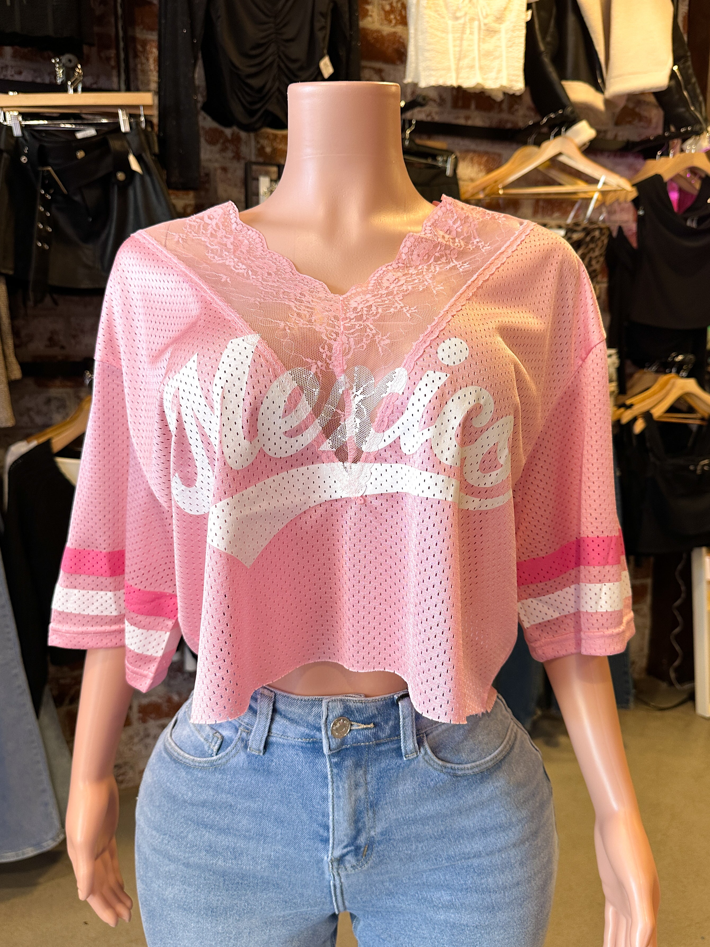 Mexico Lace Crop Jersey (Pink) – Vibes Boutique