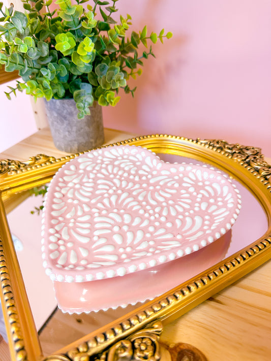 Talavera Heart Plate (Pink & White)