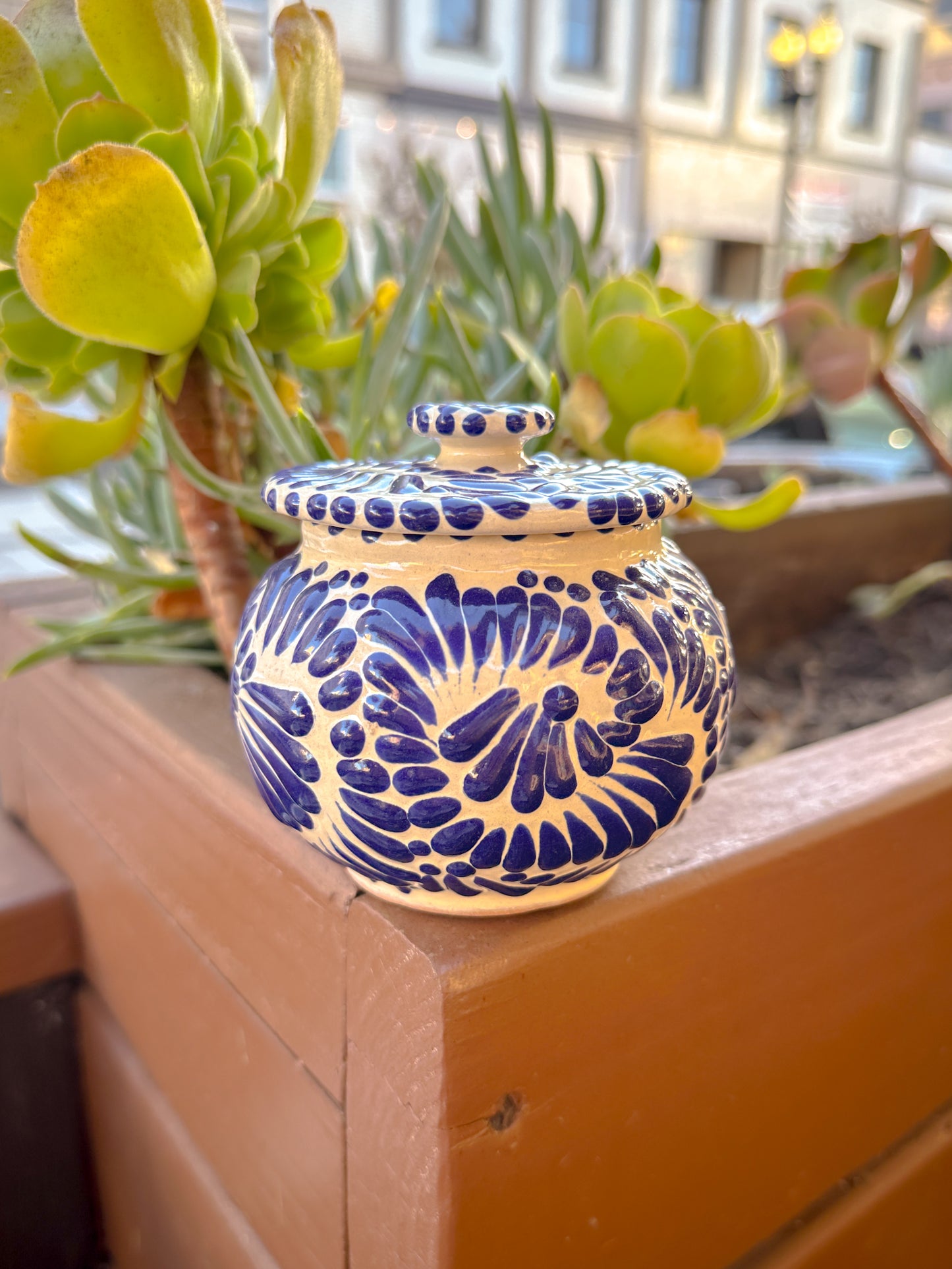 Talavera Sugar Bowl (Blue & Cream)