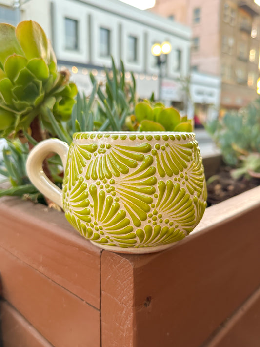 Talavera Regular Mug (Green & Cream)