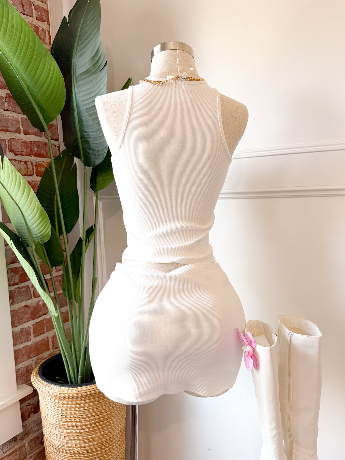 Tropi White Skirt
