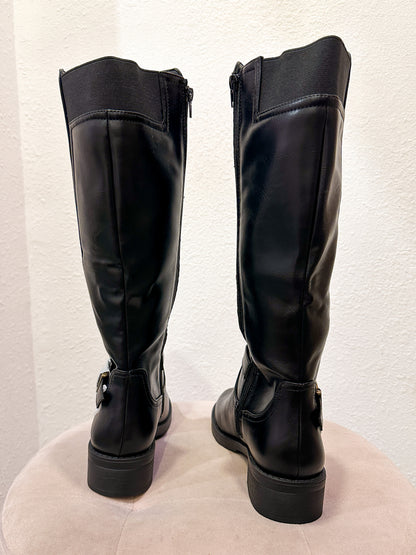 Leslie Boots
