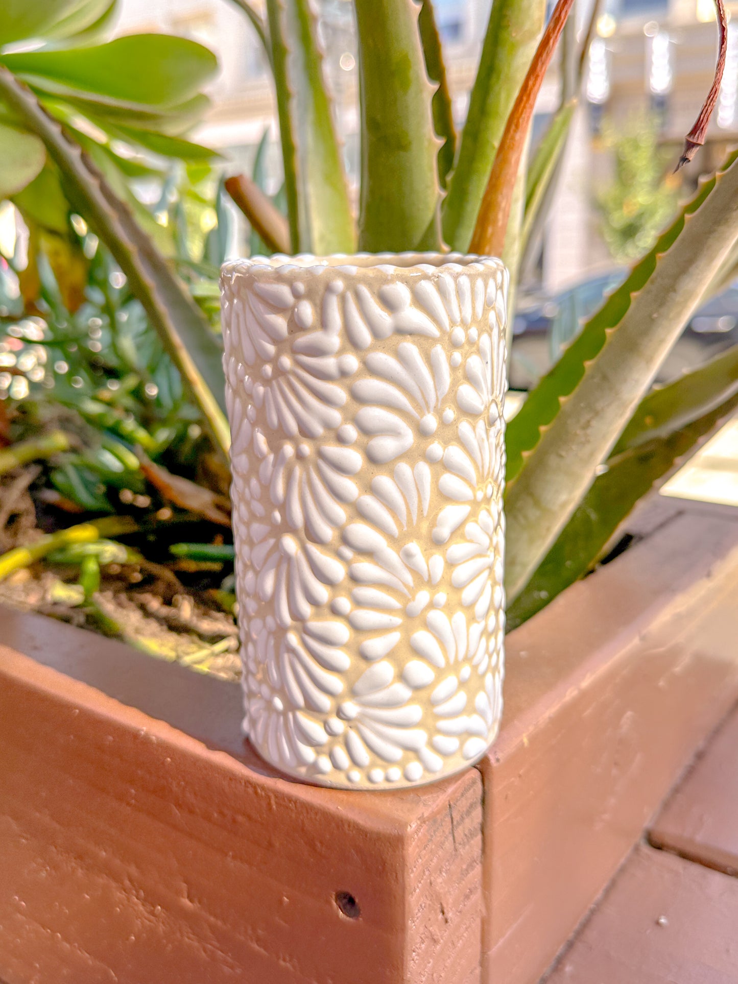 Talavera Vaso (White)