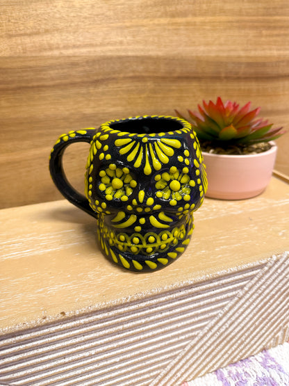 Talavera Medium Skull (Yellow & Black)