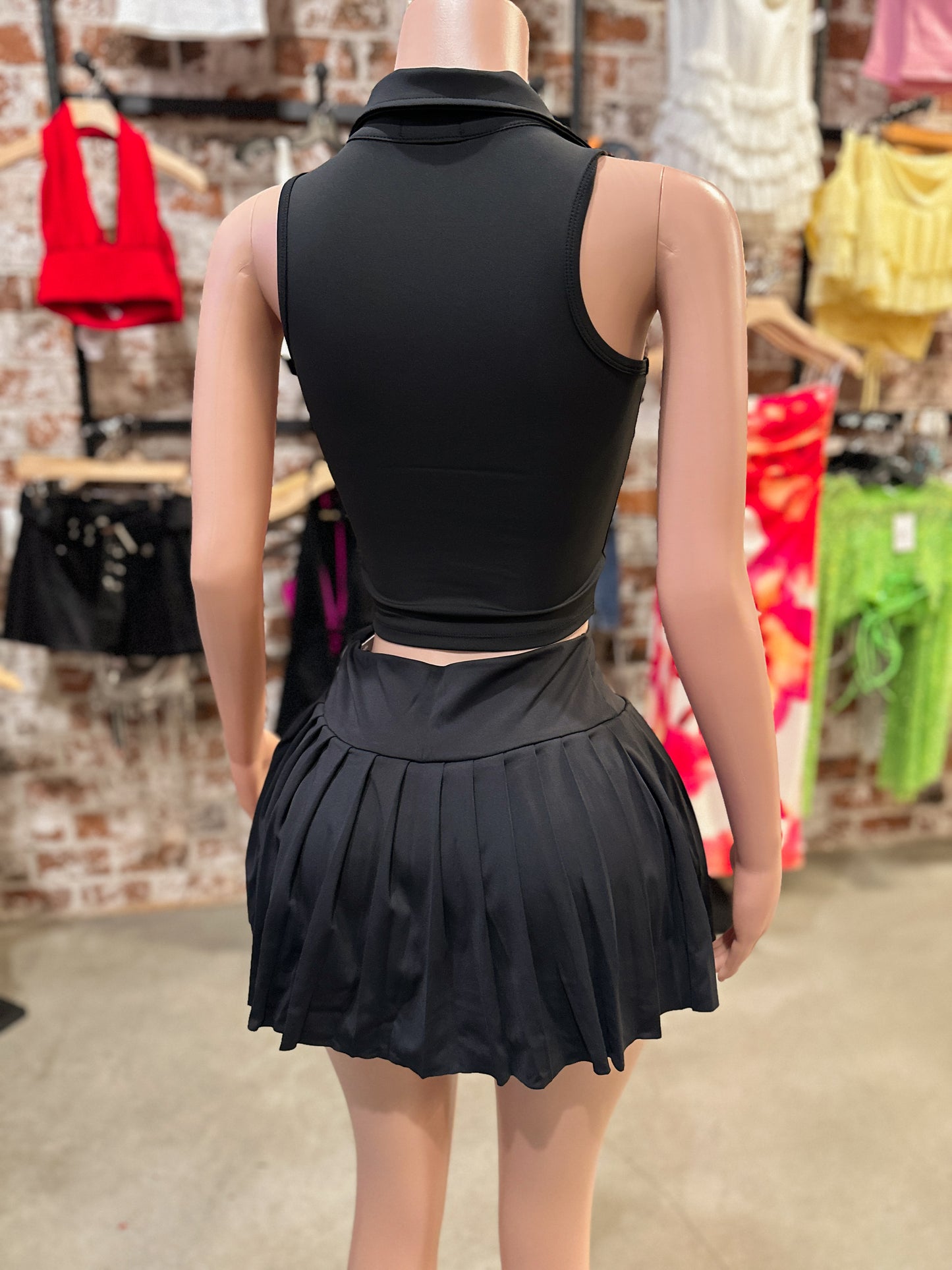 Black Pleated Set