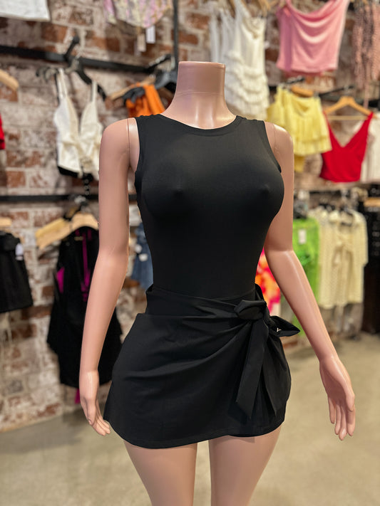 Black Athletic Tie Up Dress With Shorts