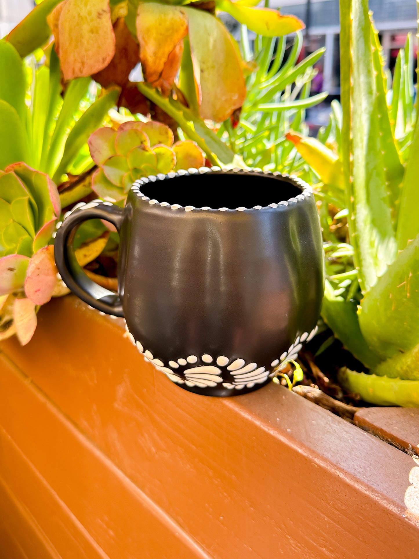 Talavera XL Pumpkin Mug (Black)