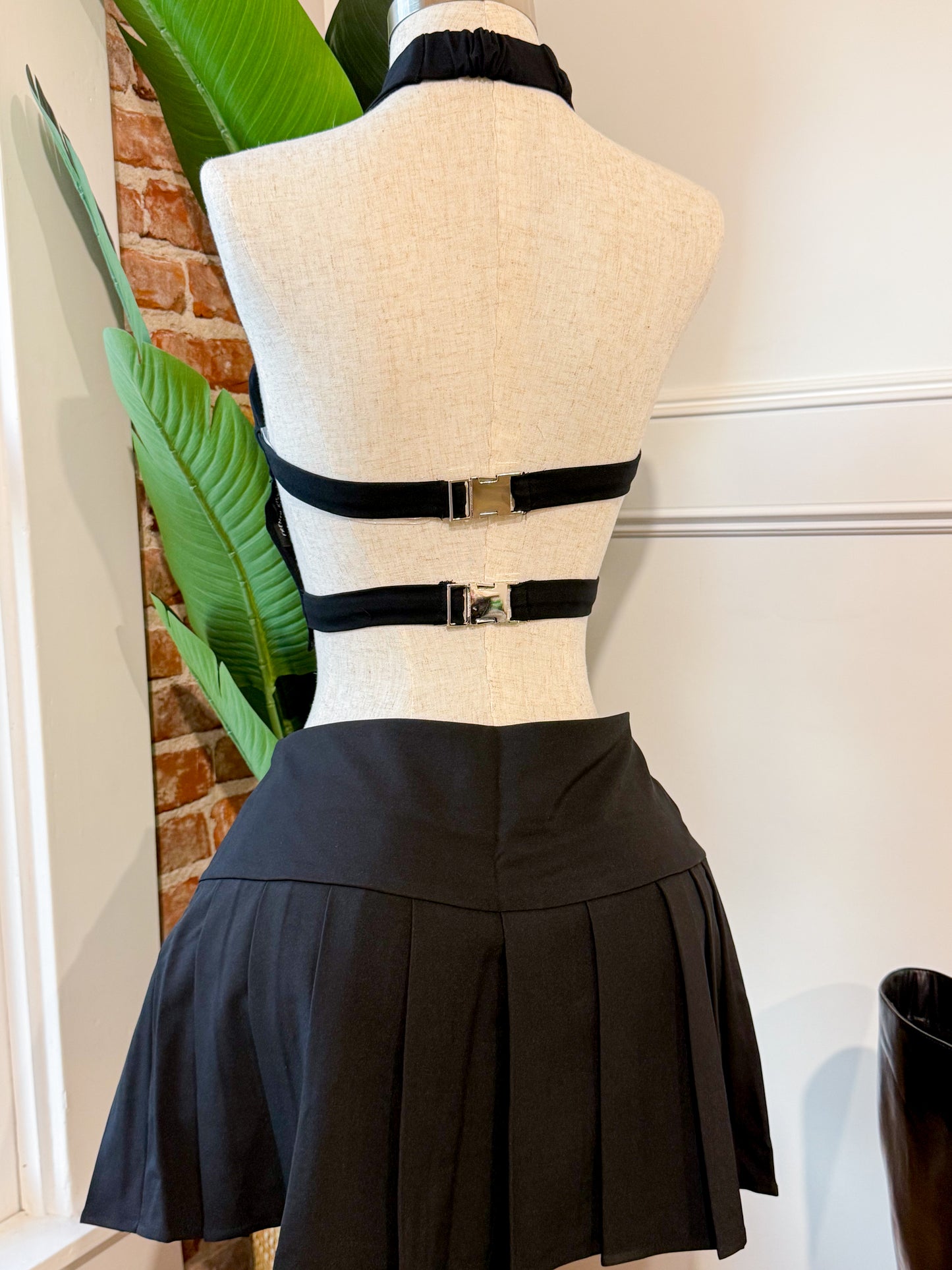 Mexico Tie Up Halter (Black)