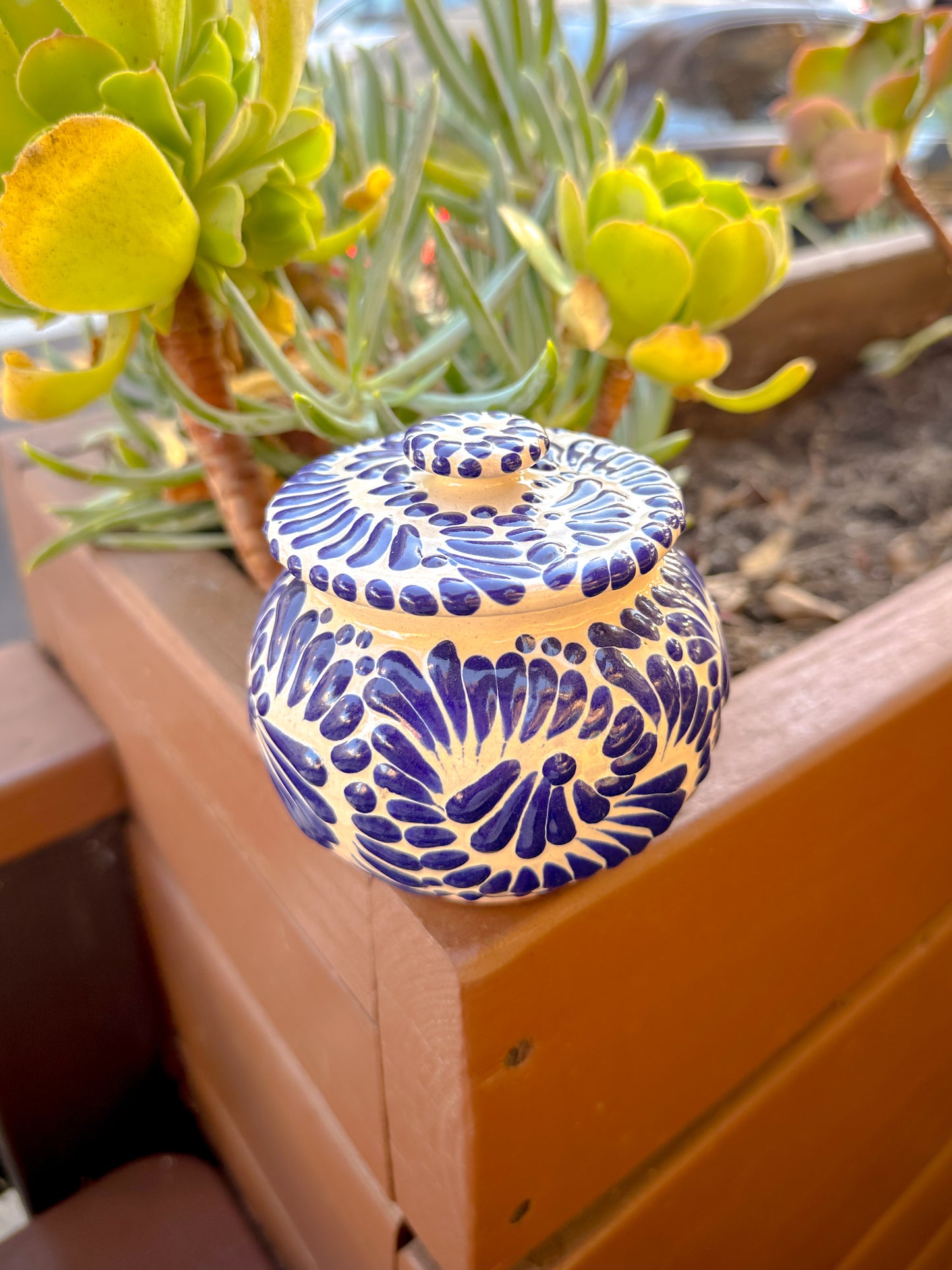 Talavera Sugar Bowl (Blue & Cream)