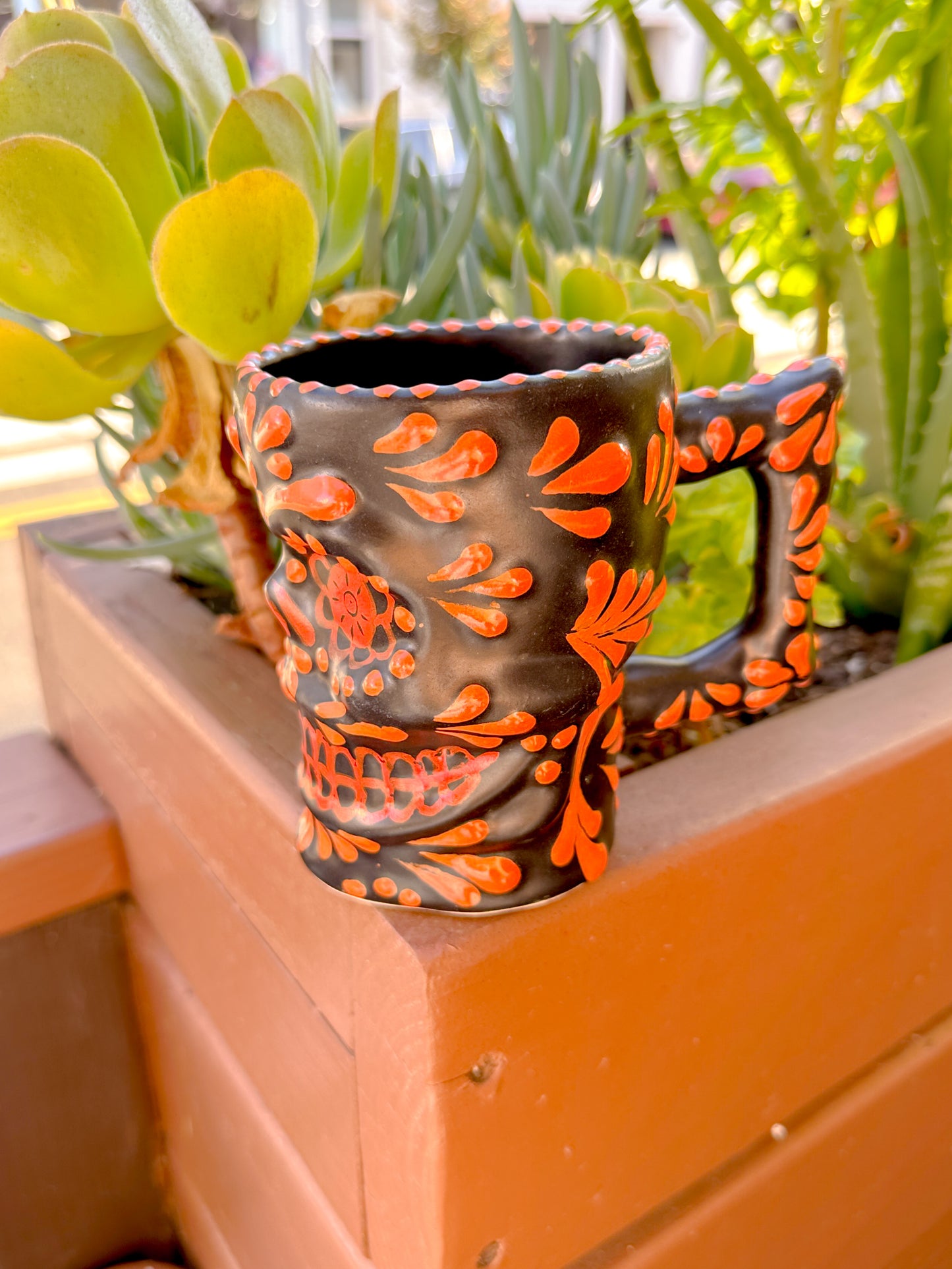 Talavera Medium Skull (Black & Orange)