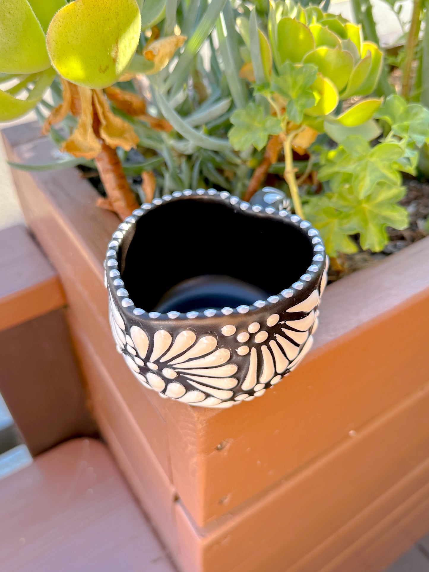 Talavera Small Heart Mug (Black & White)