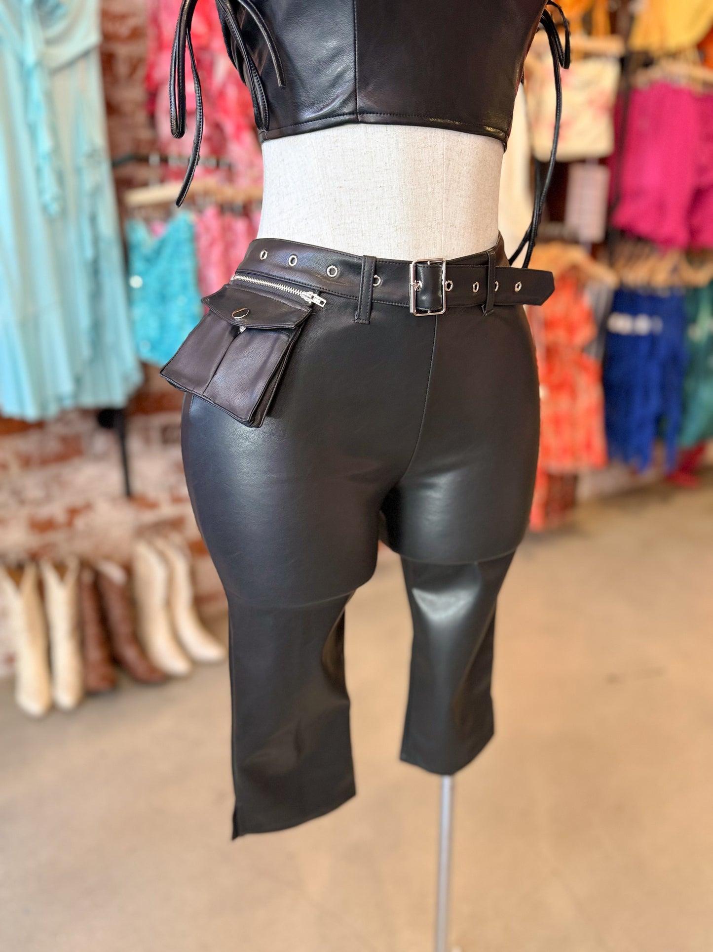 No Curfew Leather Capris (Black)