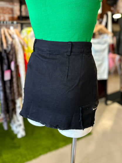 Sully Skirt (Peach & Black)